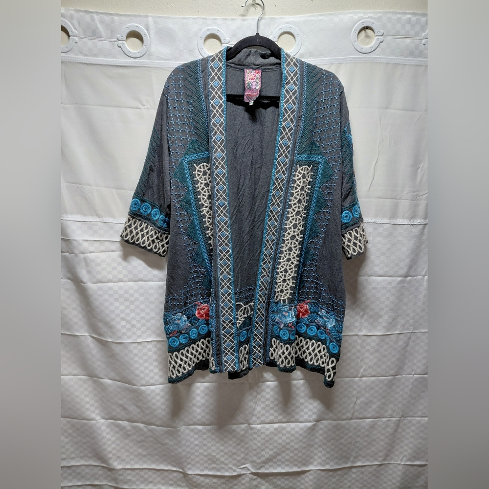 Embroidered Open Kimono Cardigan in Charcoal & Teal